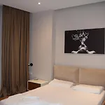 Star Astir 2*