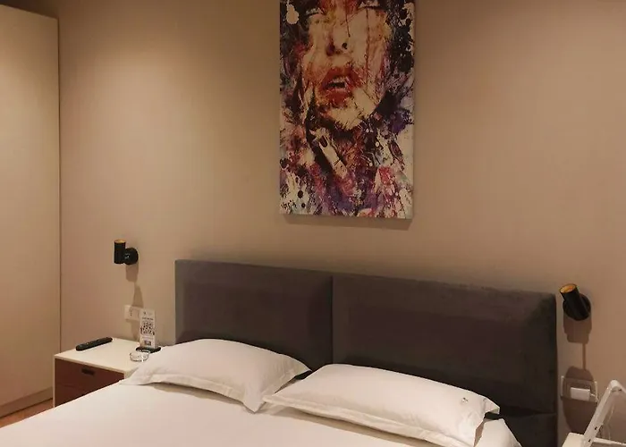 Star Astir 2* Yzberishti