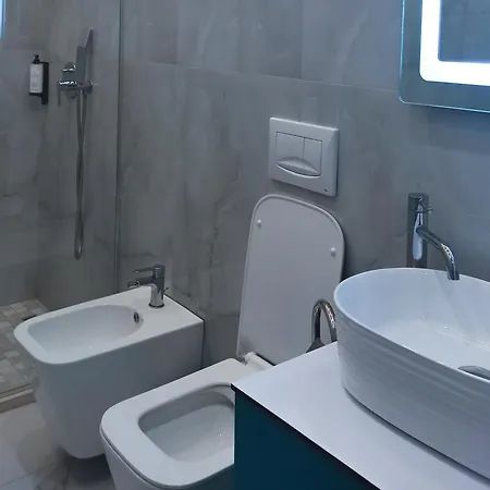 Star Astir Yzberishti