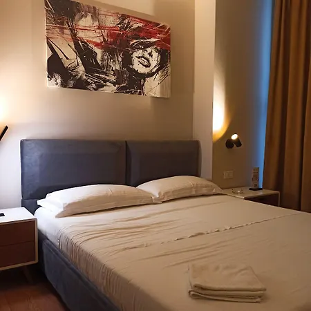 Star Hotel Yzberishti